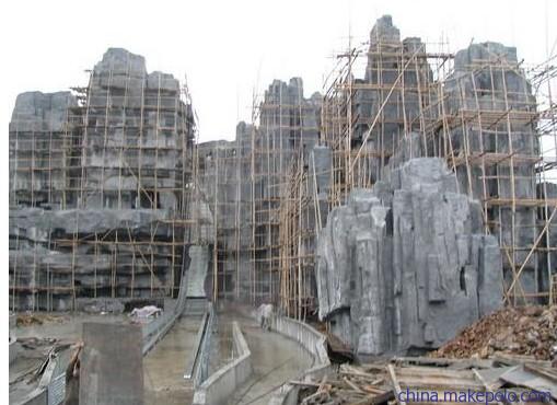 臨沂濱河(hé)沂蒙樂(yuè)園--臨沂大(dà)千雕塑公司